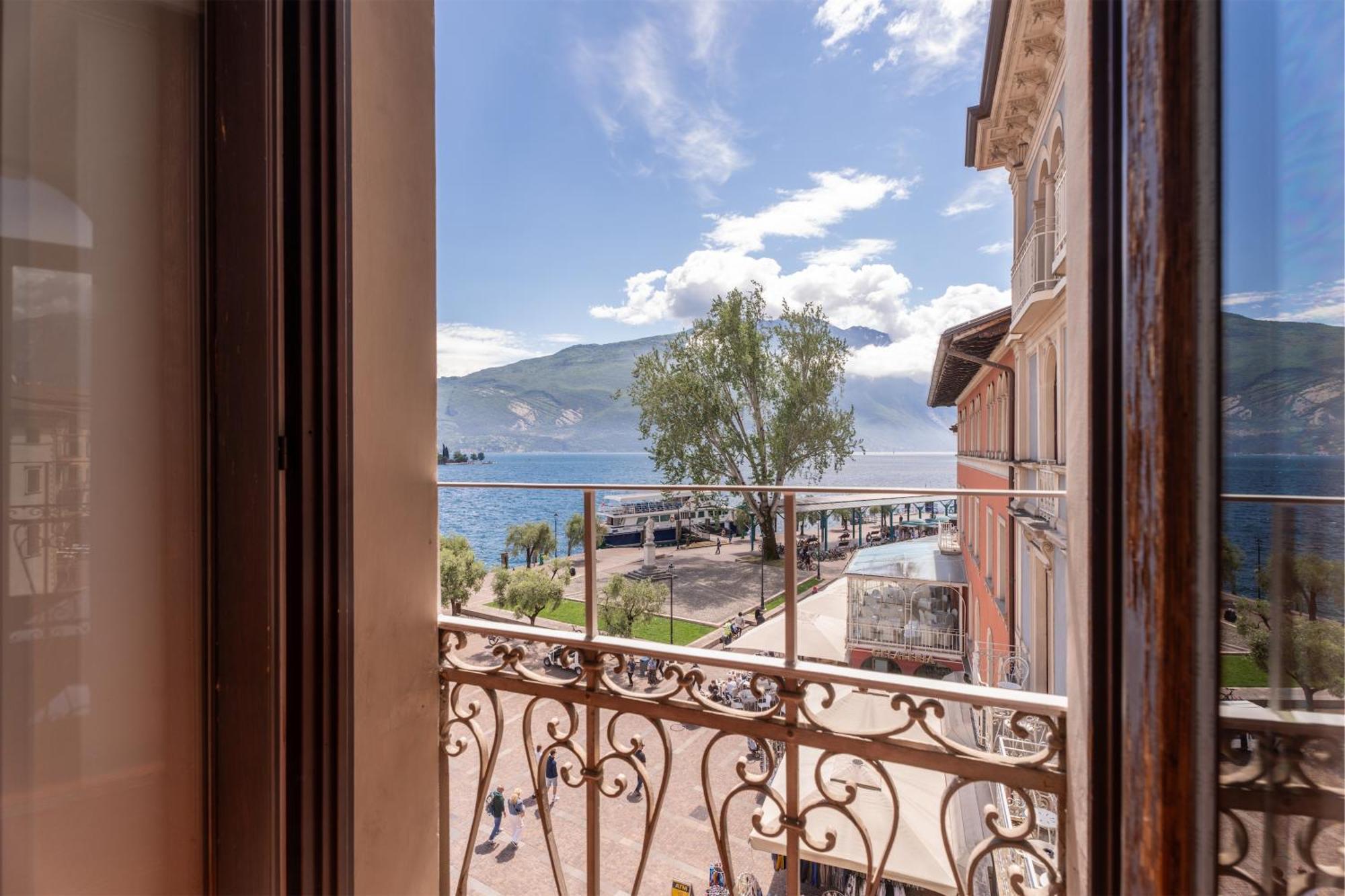 Casa La Torre, The View On The Lake Riva del Garda Extérieur photo